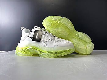 Balenciaga Triple S Black Sneaker  White fluorescent green atmospheric cushion