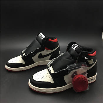 Jordan 1 Retro High 861428-106 