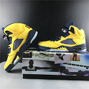 Air Jordan 5 Retro Michigan (2019) CQ9541-704 - 2