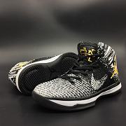 Air Jordan 31 “BHM”  Black Moon 905847-110 - 3