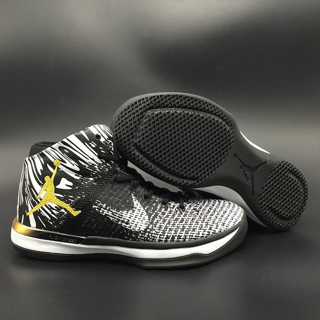 Air Jordan 31 “BHM”  Black Moon 905847-110 - 1
