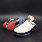 Air Jordan 32 Low Like MikE Gatorade AH3347-100  - 4