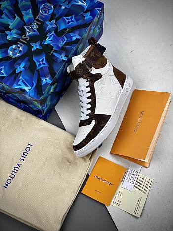 Louis Vuitton  Rivoli SNEAKER