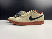 Nike SB Dunk Low Pro Hennessy BQ6817-100 - 2
