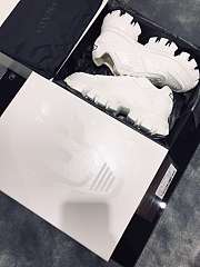 Cloudbust Thunder Sneakers White - 6