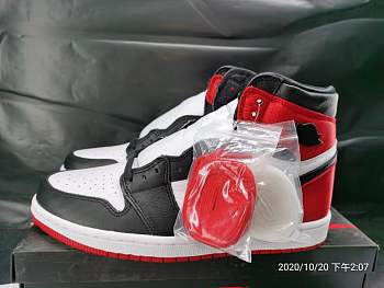 Jordan 1 Retro High Satin Black Toe CD0461-016