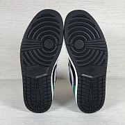 Air Jordan 1 Mid Multi Patent (W) CV5276001  - 3