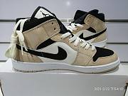 Air Jordan 1 Mid Barely Orange BQ6472-800 - 3