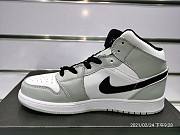 Air Jordan 1 Mid Light Smoke Grey 554724-092 - 5