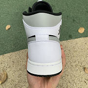 Air Jordan 1 Mid White Shadow 554724-073 - 4