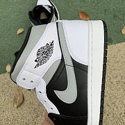 Air Jordan 1 Mid White Shadow 554724-073 - 3