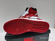 Air Jordan 1 Retro Chicago 555088-101 - 2