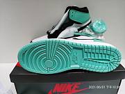 Air Jordan 1 Retro High Igloo 861428-100 - 5