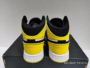 Air Jordan 1 Mid Yellow Toe Black 852542-071 - 3