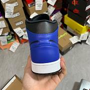 Air Jordan 1 Mid Hyper Royal Tumbled Leather 554724-077 - 4