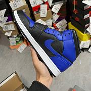 Air Jordan 1 Mid Hyper Royal Tumbled Leather 554724-077 - 6