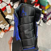 Air Jordan 1 Mid Hyper Royal Tumbled Leather 554724-077 - 5