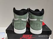 Air Jordan 1 Retro High Clay Green 555088-135 - 3