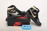 Air Jordan 1 Retro High Black Metallic Gold (2020) 555088-032 - 5
