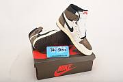 Air Jordan 1 Retro High Travis Scott Reverse - 5