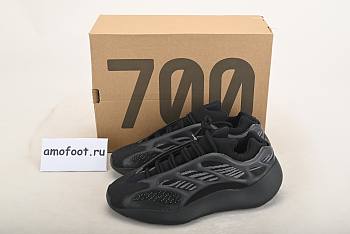 adidas Yeezy 700 V3 Alvah H67799