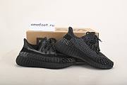 Yeezy Boost 350 V2 'Oreo' FZ4977 - 3