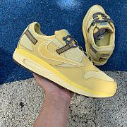 Nike Air Max 1 Travis Scott Cactus Jack Saturn Gold DO9392-700  - 5