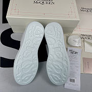 MQSK368 Oversized Sneaker - 4