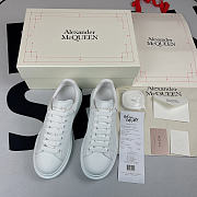 MQSK368 Oversized Sneaker - 2