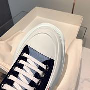 MQSS02 Tread Slick Lace Up Sneaker - 6