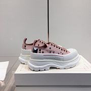 MQSS06 Tread Slick Lace Up Sneaker - 5