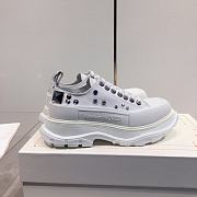 MQSS05 Tread Slick Lace Up Sneaker - 6