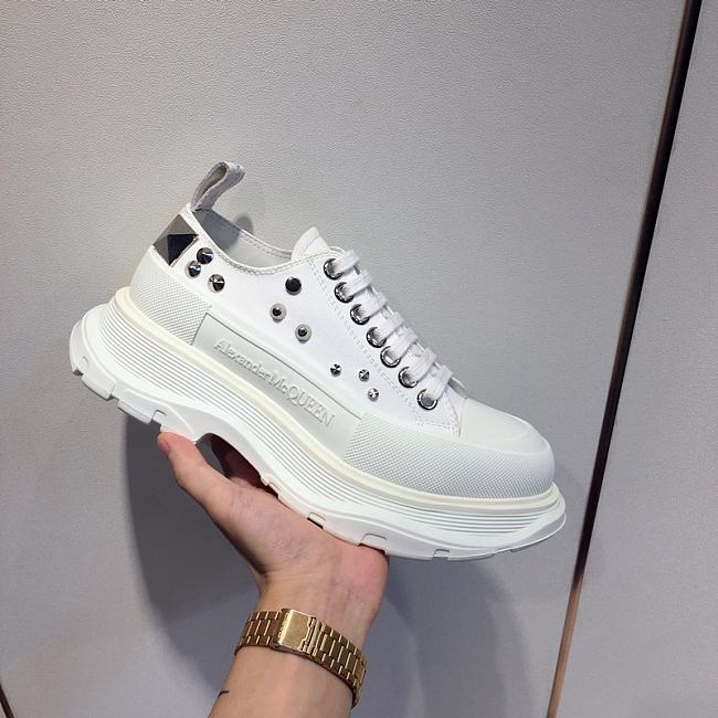 MQSS05 Tread Slick Lace Up Sneaker - 1