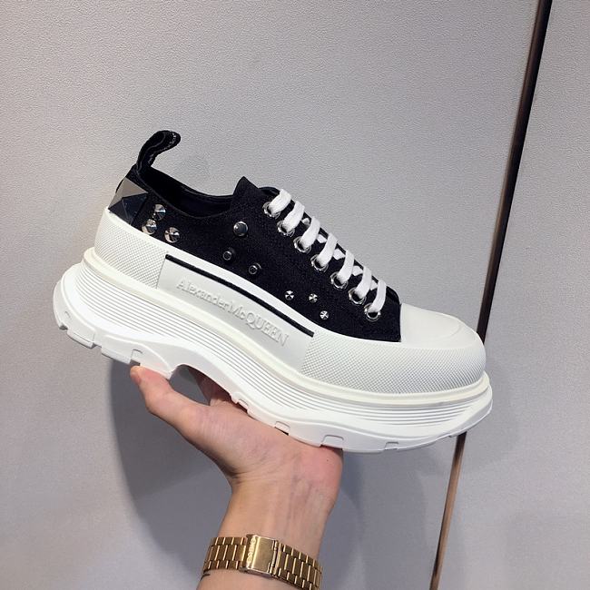 MQSS07 Tread Slick Lace Up Sneaker  - 1