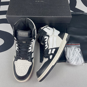 AMSF07 High Top Sneaker 