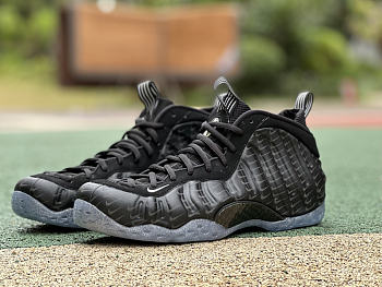 all black jordan foams