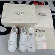 MQSK380 Oversized Sneaker - 4