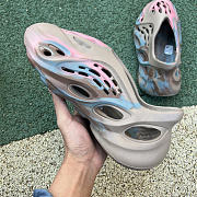 Adidas Yeezy Foam RNNR MX Sand Grey GY3969 - 4