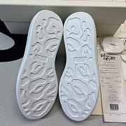 MQSK395 Oversized Sneaker  - 4