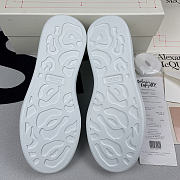 MQSK405 Oversized Sneaker - 4