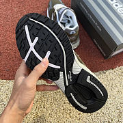 New Balance 993 MiUSA Military Green MR993MG - 5