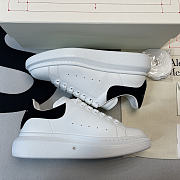 Alexander McQueen Oversized Ivory Black (W) - 5