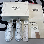 Alexander McQueen Oversized Ivory Black (W) - 4