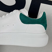 MQSK406 Oversized Sneaker Size - 6