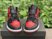 Air Jordan 1 Mid “Banned” 554724-074 - 5