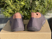 Adidas Yeezy Knit RNR Stone Carbon GW5353 - 4