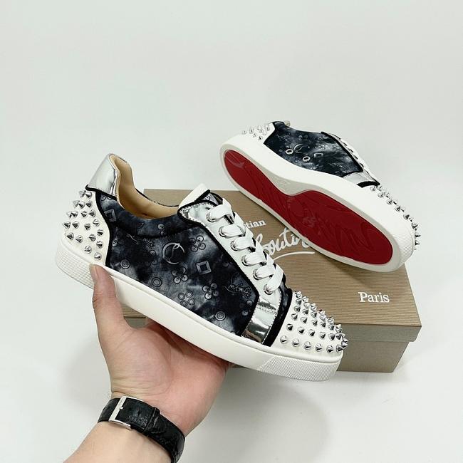 CLSF Low Top Sneaker Silver - 1