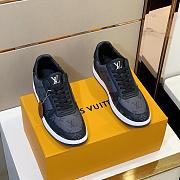 LV Men Wear Low  - 3