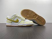 Nike Dunk Low Yellow Strike (W) DM9467-700 - 4