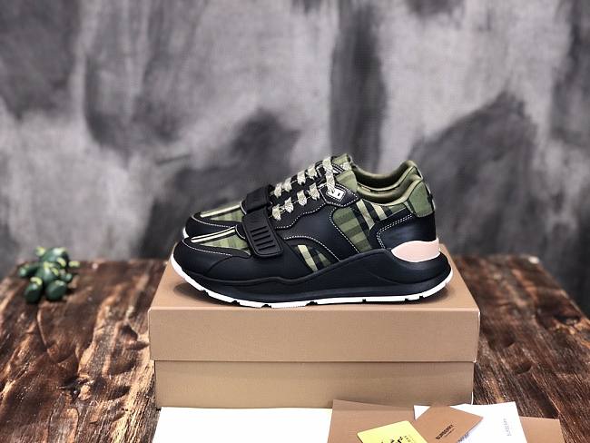 Burberry Vintage Check Grey Archive Green - 1